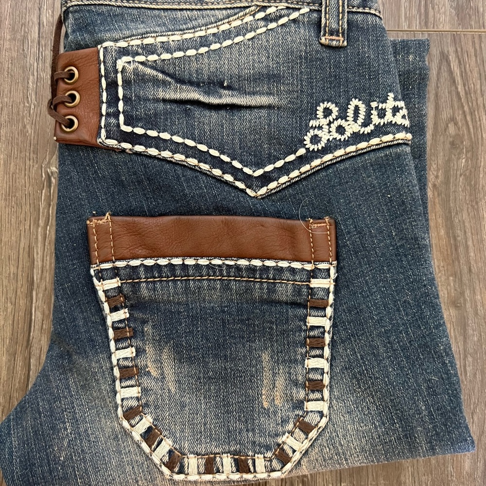 Lolita Embroidery Jeans - Picture 8 of 9